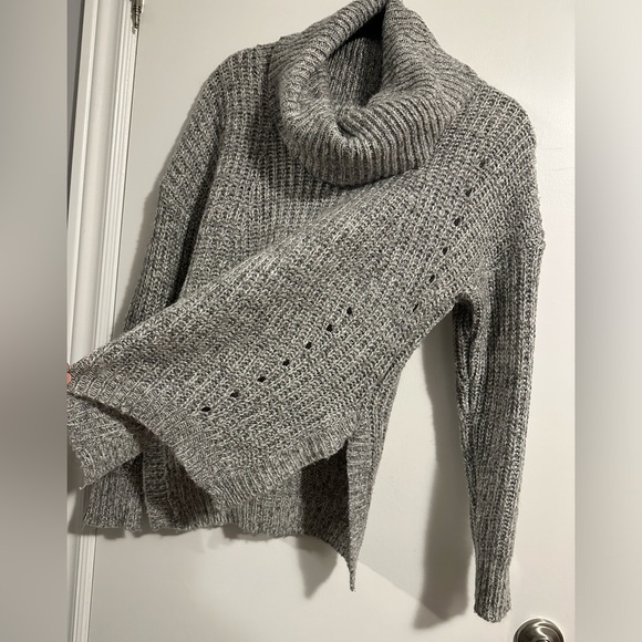 M for Mendocino Turtleneck Sweater - Picture 2 of 3